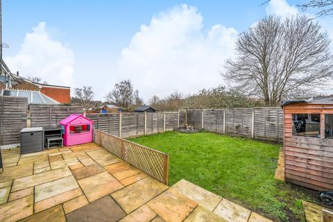 4 bedroom end of terrace house for sale, Silver Spring Close, Erith