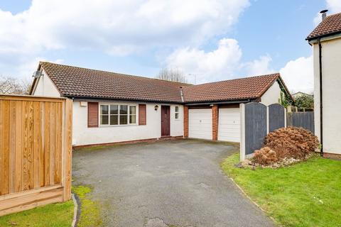 2 bedroom bungalow for sale, Campbell Close, Wrexham LL12