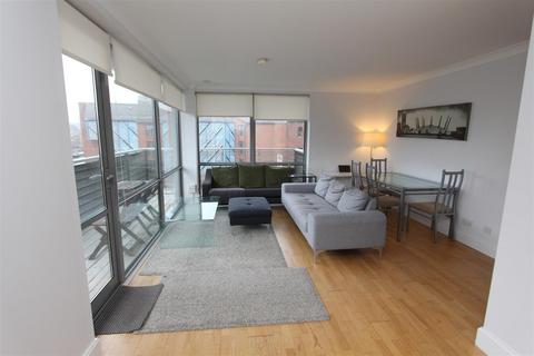 2 bedroom flat to rent, Merchants Quay, East Street