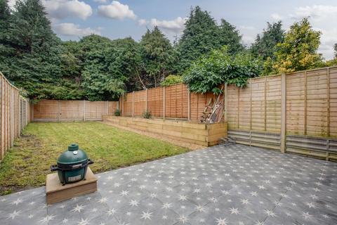 Rancho Marlow Road, Bourne End, SL8 5SP