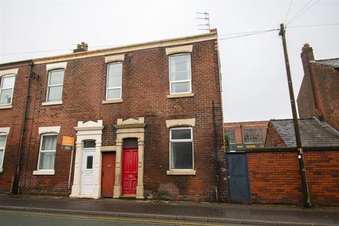 3 bedroom terraced house to rent, 3-Bed End Terraced House to Let on Plungington Road, Preston