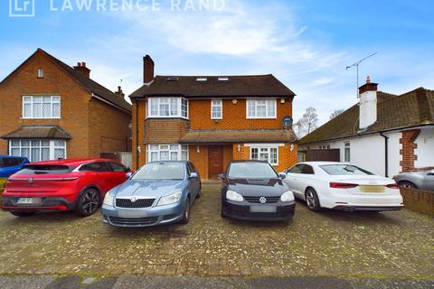 6 bedroom detached house for sale, Woodlands Avenue, Ruislip, Middlesex, HA4