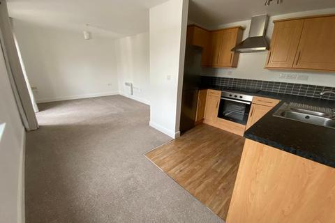 2 bedroom flat for sale, Tundra Grove, Bingley, West Yorkshire, BD16