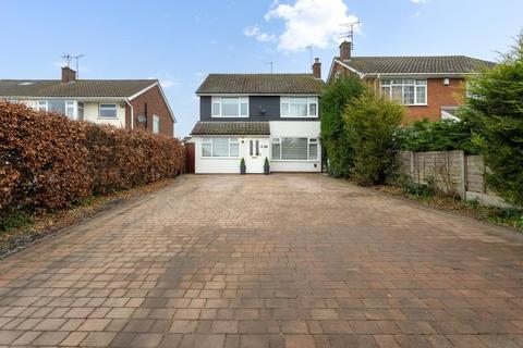 4 bedroom detached house for sale, Bridgnorth Road, Wombourne