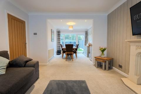 26 Bridgnorth Road, Wombourne, Wolverhampton, WV5 0AA