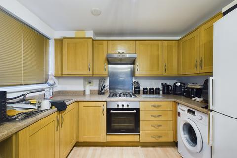 2 bedroom flat for sale, The Avenue, Fareham PO14