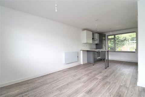1 bedroom ground floor maisonette to rent, Bonsey Lane, Woking GU22