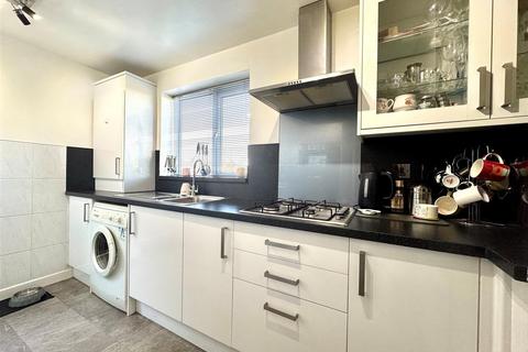 2 bedroom apartment for sale, Goyt Road, Disley, Stockport