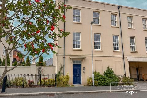 2 bedroom flat for sale, Indus Place, Plymouth PL9