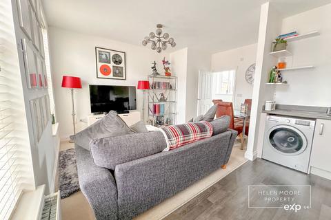 2 bedroom flat for sale, Indus Place, Plymouth PL9