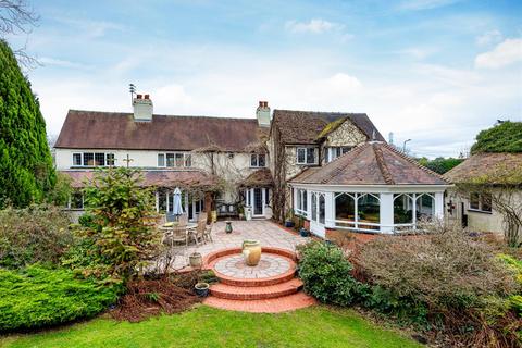 5 bedroom cottage for sale, Natsfield House, Nurton Hill Road, Pattingham, WV6 7HQ