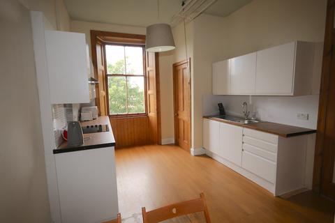 3 bedroom flat to rent, Montpelier Park, Edinburgh, EH10