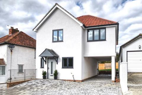 3 bedroom detached house for sale, Little Twitten, Bexhill-On-Sea