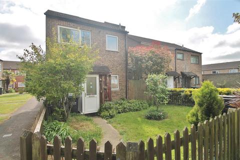 1 bedroom end of terrace house to rent, Winters Croft, Gravesend