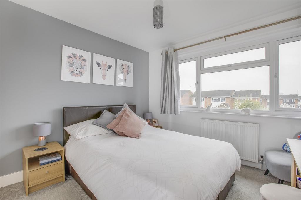7 Fallowfield, HP15 7 RP-2.jpg