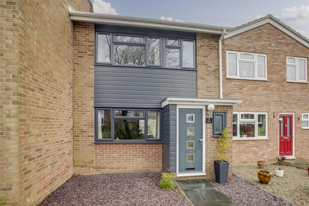 7 Fallowfield, HP15 7 RP-8.jpg