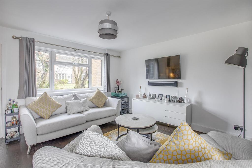 7 Fallowfield, HP15 7 RP-6.jpg