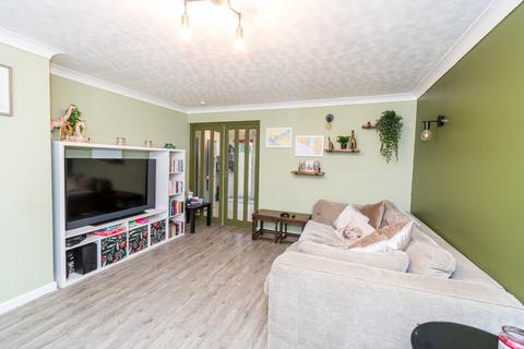 3 bedroom terraced house for sale, Hawkhurst Close, Southampton, SO19