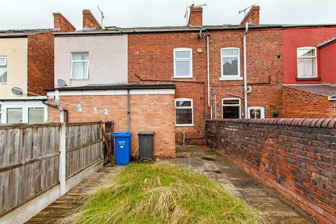 3 bedroom terraced house to rent, Chester Street, Chesterfield, S40