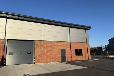 Industrial unit to rent, Unit 800 Stonehouse Business Park, Sperry Way, Stonehouse, GL10 3UT