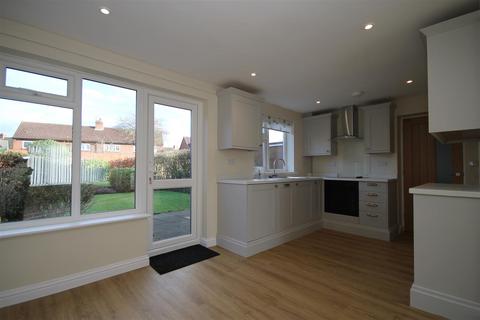 3 bedroom semi-detached house to rent, Ladywell Way, Ponteland, Newcastle Upon Tyne, Northumberland