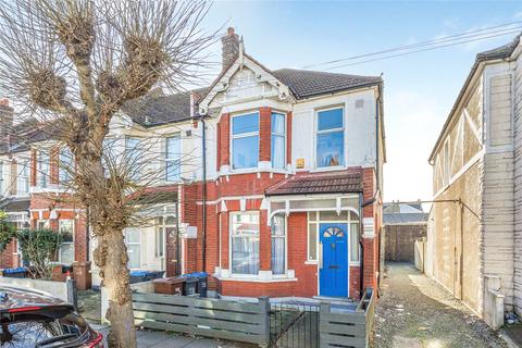 3 bedroom end of terrace house for sale, Links Road, Tooting, SW17