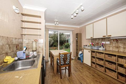 3 bedroom detached bungalow for sale, Silver Leys. Bentley. Suffolk IP9 2BS