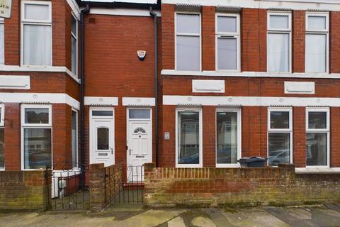 2 bedroom terraced house for sale, Perth Street, HU5