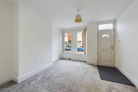 2 bedroom terraced house for sale, Perth Street, HU5