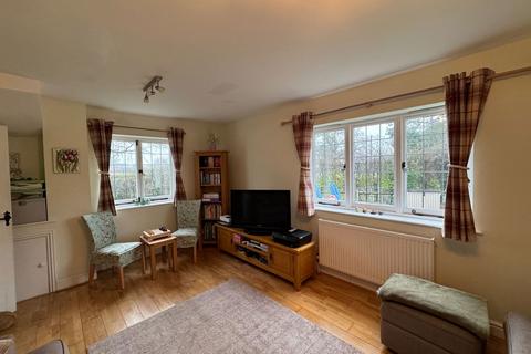 3 bedroom end of terrace house for sale, Marden, Kent