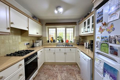 3 bedroom end of terrace house for sale, Marden, Kent