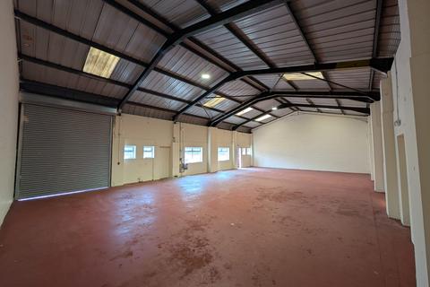 Industrial unit to rent - Highfield Industrial Estate, Rhonda CF39