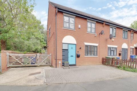 3 bedroom end of terrace house for sale, Church Hollow, Purfleet-on-Thames RM19