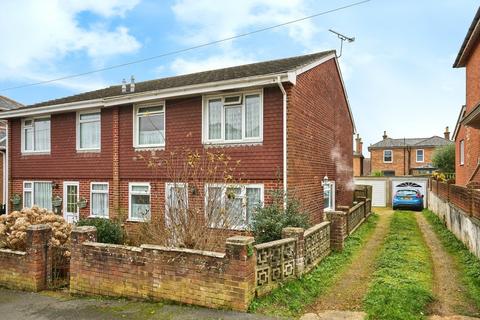 3 bedroom semi-detached house for sale, Avondale Road, Newport PO30