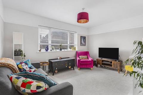 2 bedroom apartment for sale, Churchview Road, Twickenham, TW2