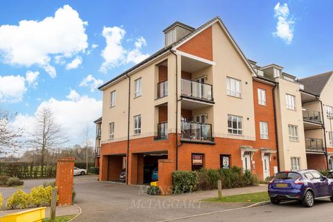 1 bedroom flat for sale, Bedivere Road, Crawley RH11