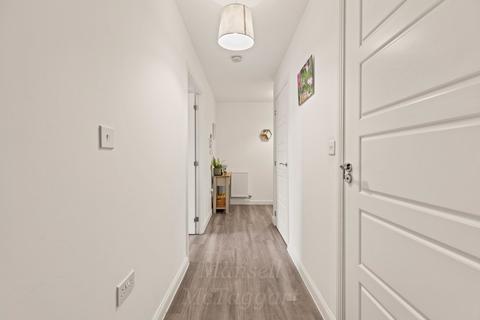 35 Bedivere Road, Crawley, RH11 0FX