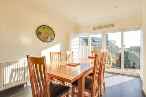 15 Ferry Road, Bournemouth, BH6 4BH