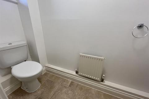 2 bedroom terraced house to rent, Edward Pease Way, Darlington