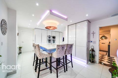 30 Halston Place, Maldon, CM9 6XW