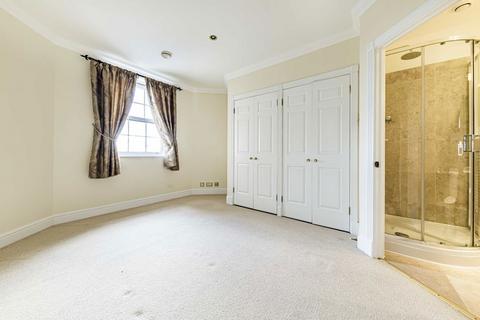 3 bedroom flat for sale, Chapman Square, London SW19