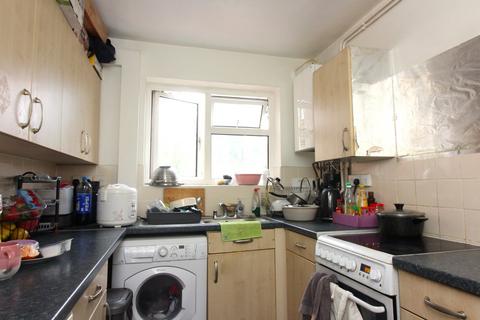 2 bedroom flat for sale, Queen Street, Hitchin, SG4