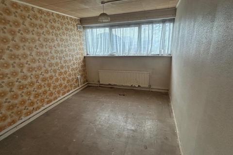 2 bedroom ground floor flat for sale, Victoria Court, Allesley Hall Drive, Coventry