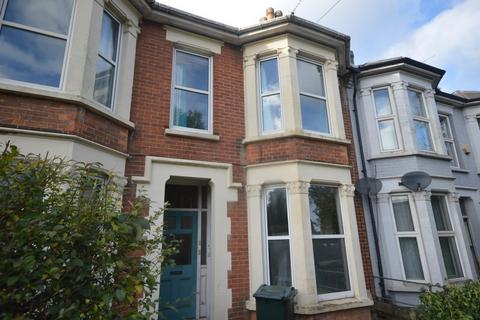 2 bedroom flat to rent, CANTERBURY ROAD TN24