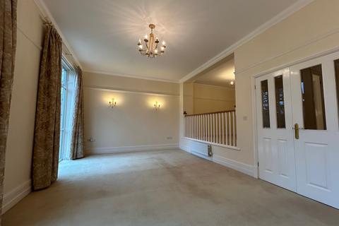 3 bedroom end of terrace house for sale, The Avenue, Poole BH13