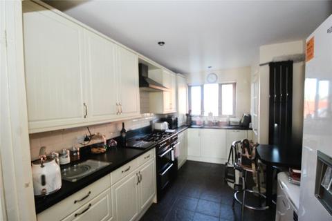 8 Becket Close, Deal, CT14 6UD