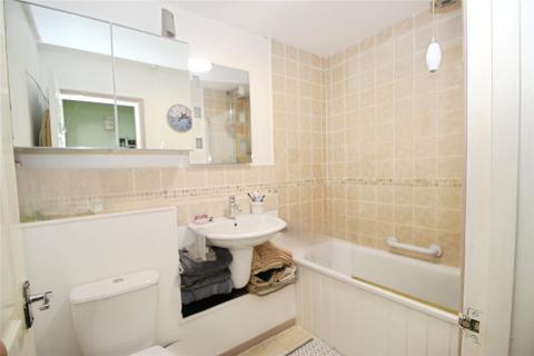 8 Becket Close, Deal, CT14 6UD