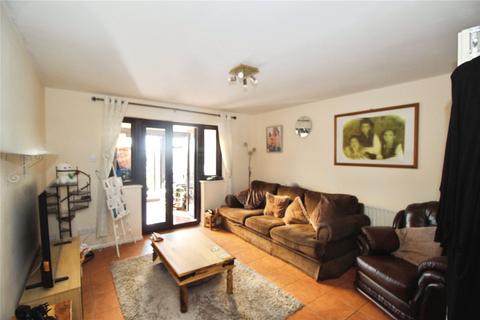 8 Becket Close, Deal, CT14 6UD