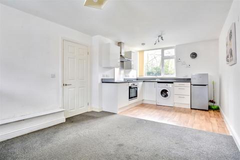 2 bedroom flat for sale, Vivian Avenue, Nottingham