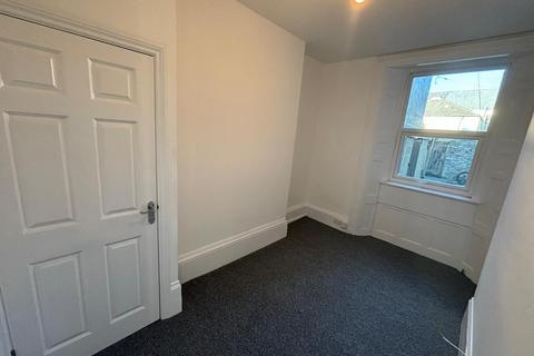 1 bedroom apartment to rent, 79 Embankment Road, Flat 2